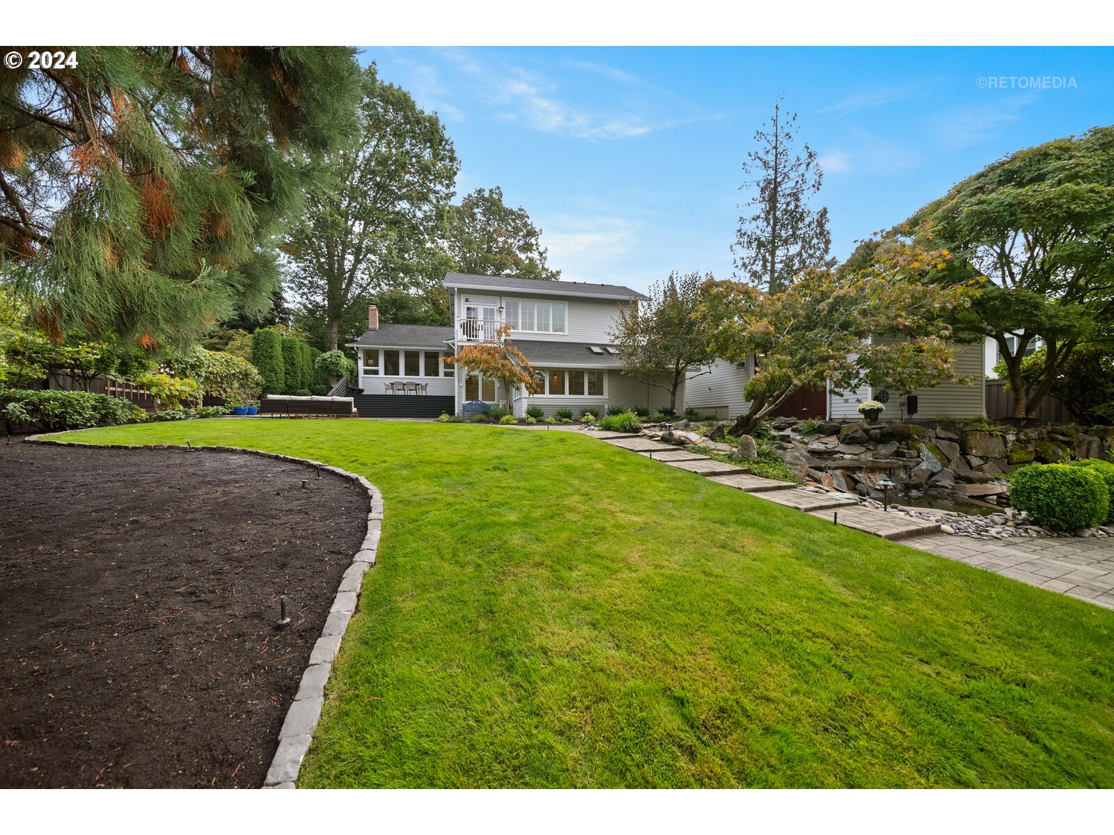 5207 Southwest Dosch Road Portland, OR 97239 - Photo 41 of 46 Gallery Image 41