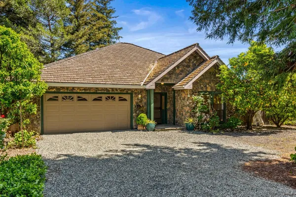 $4,800 | 6578 Oak Leaf Court, Yountville, CA 94599