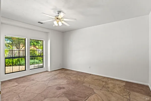 $4,800 | 6578 Oak Leaf Court, Yountville, CA 94599