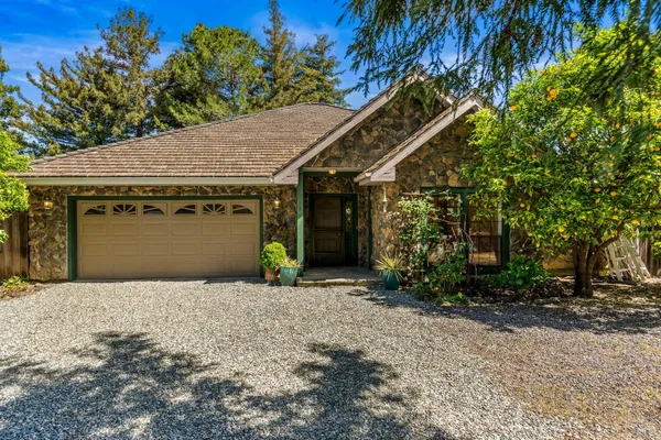 $4,800 | 6578 Oak Leaf Court, Yountville, CA 94599
