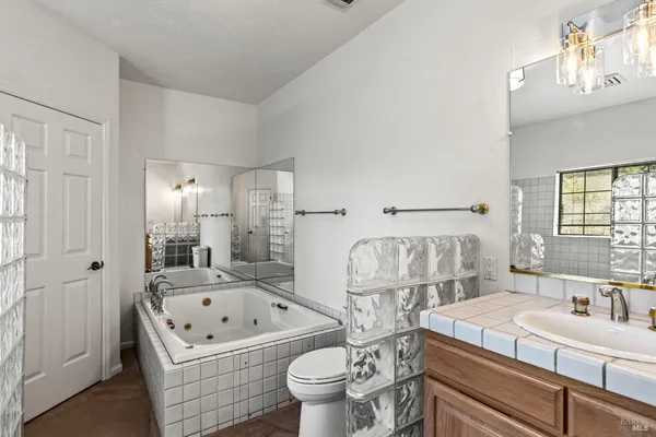 $4,800 | 6578 Oak Leaf Court, Yountville, CA 94599