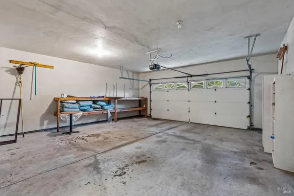 $4,800 | 6578 Oak Leaf Court, Yountville, CA 94599