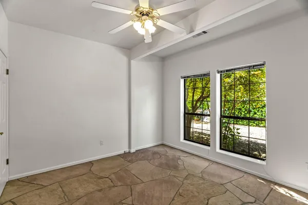 $4,800 | 6578 Oak Leaf Court, Yountville, CA 94599