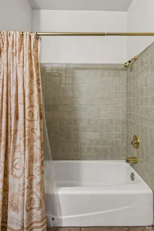 $4,800 | 6578 Oak Leaf Court, Yountville, CA 94599