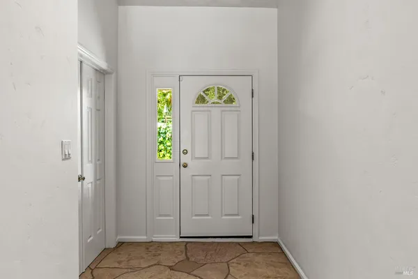 $4,800 | 6578 Oak Leaf Court, Yountville, CA 94599