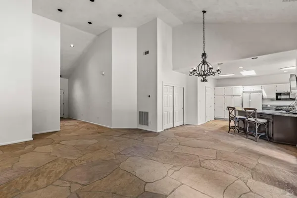 $4,800 | 6578 Oak Leaf Court, Yountville, CA 94599