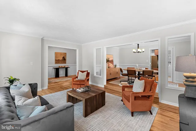 $900,000 | 45 Carrollton Road, Sterling, VA 20165