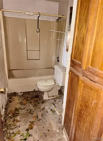 $39,000 | 6237 Garfield Avenue, Berkeley, MO 63134