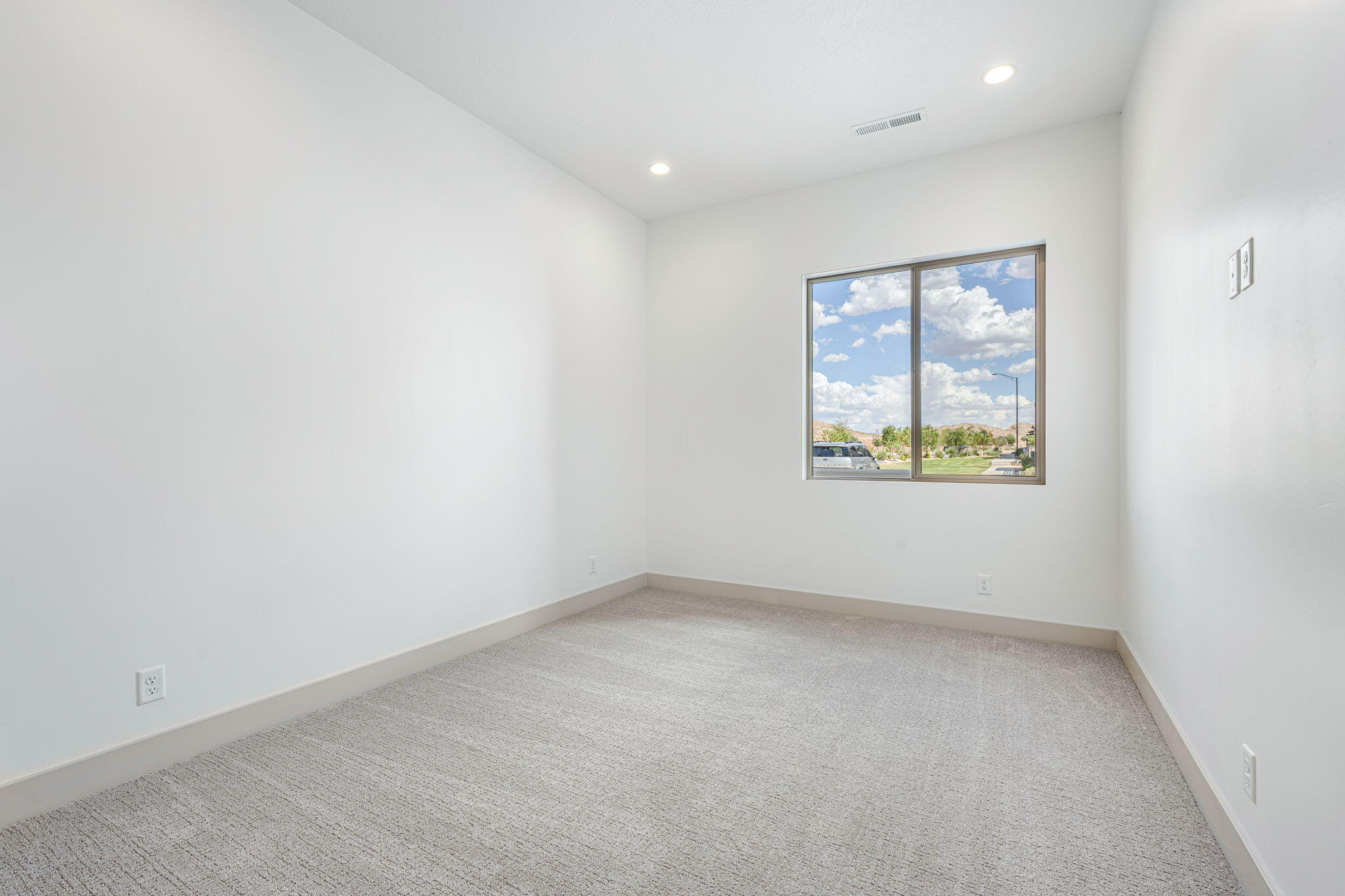 688 West High Tide Place, Unit 132 St. George, UT 84790 - Photo 6 of 20 Bedroom