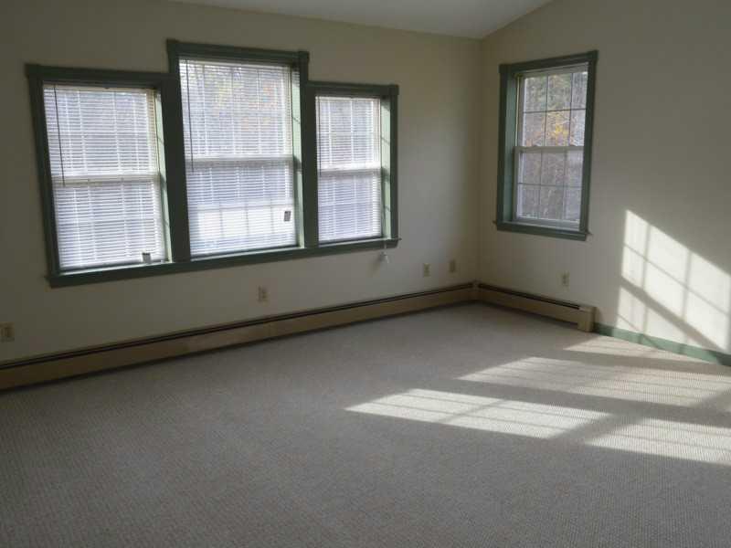 9 Files Farm Road Gray, ME 04039 - Photo 21 of 33 Living Room. Unit B