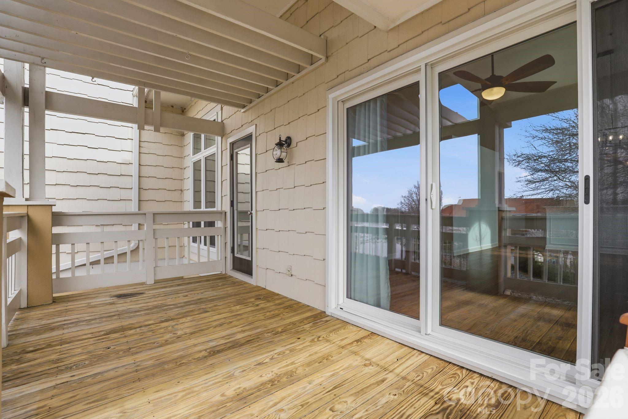 18009 Kings Point Drive, Unit R Cornelius, NC 28031 - Photo 15 of 34