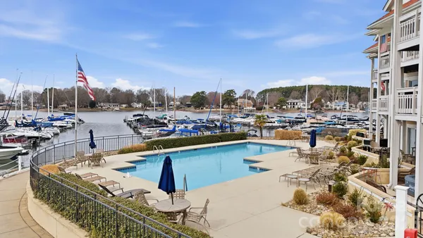 $535,000 | 18009 Kings Point Drive, Unit R, Cornelius, NC 28031