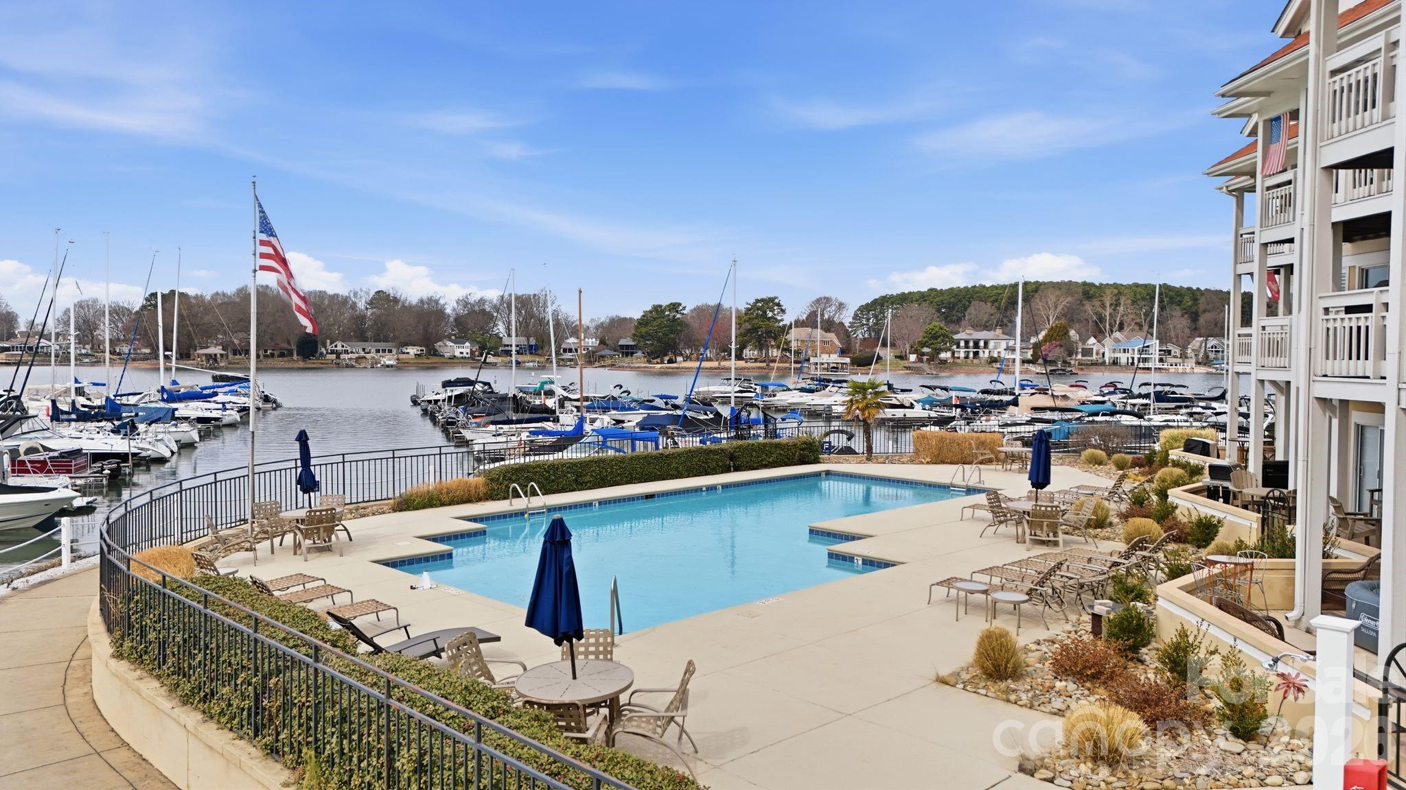 18009 Kings Point Drive, Unit R Cornelius, NC 28031 - Photo 29 of 34