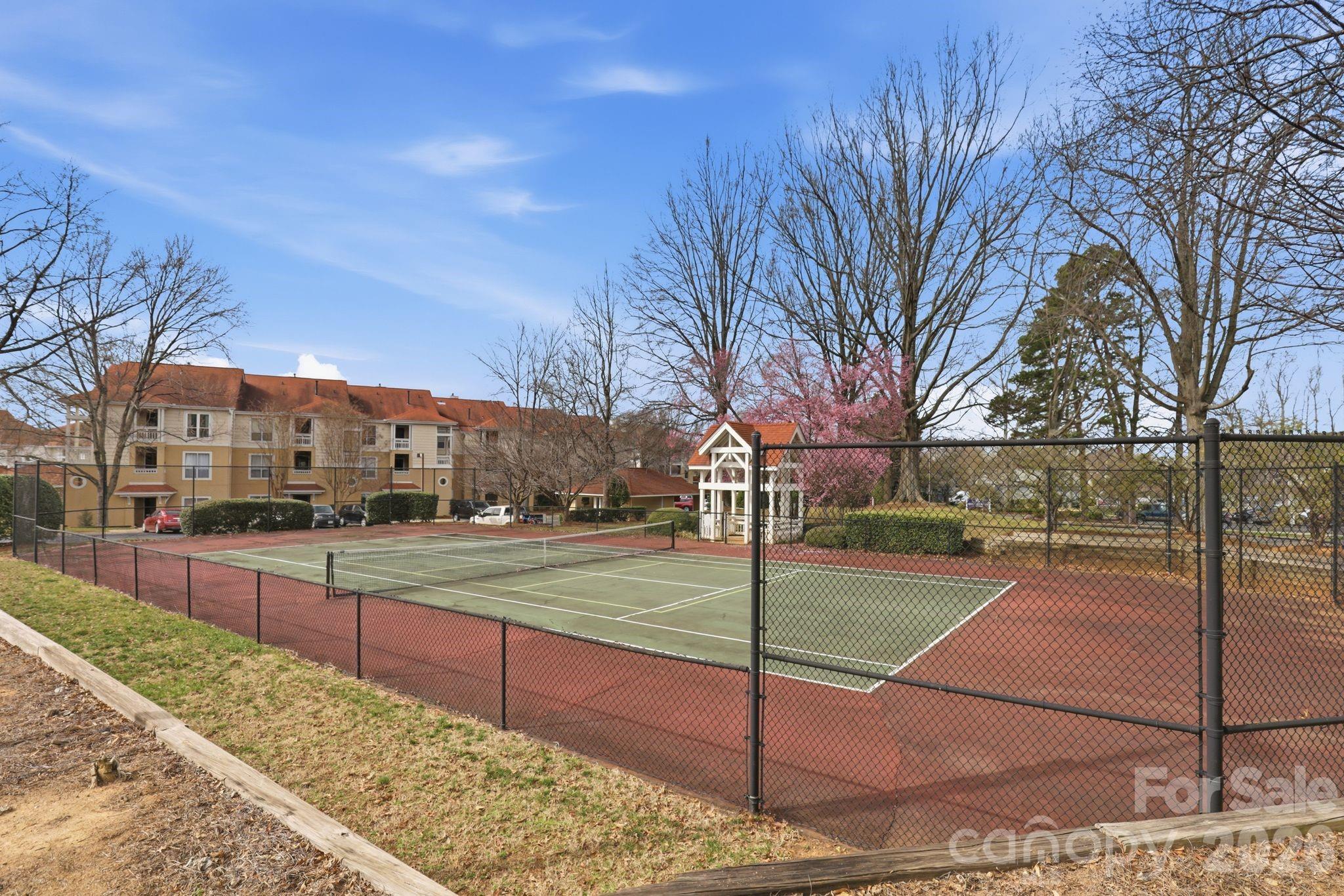 18009 Kings Point Drive, Unit R Cornelius, NC 28031 - Photo 30 of 34