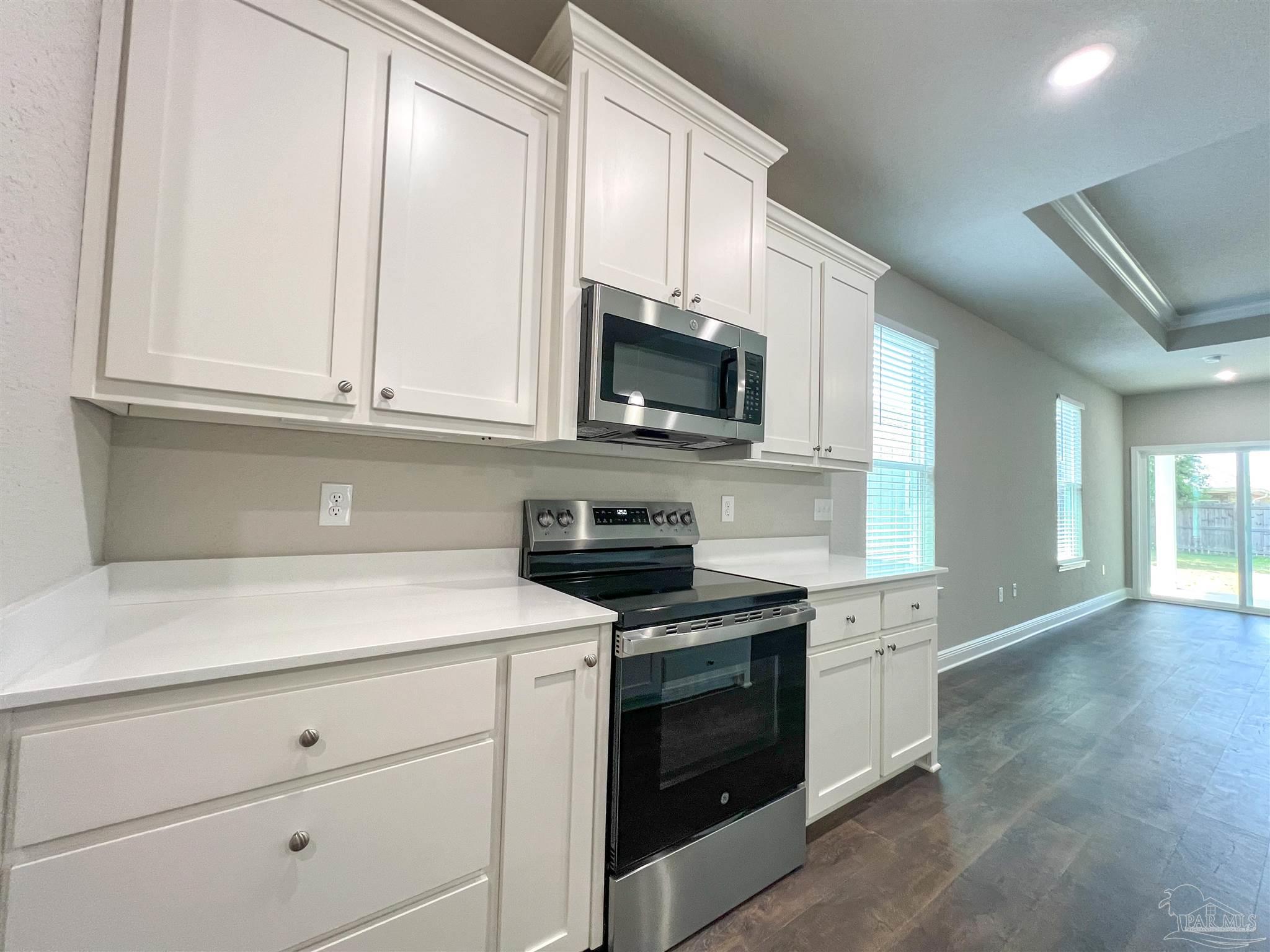 5381 Parkside Drive Pace, FL 32571 - Photo 5 of 32