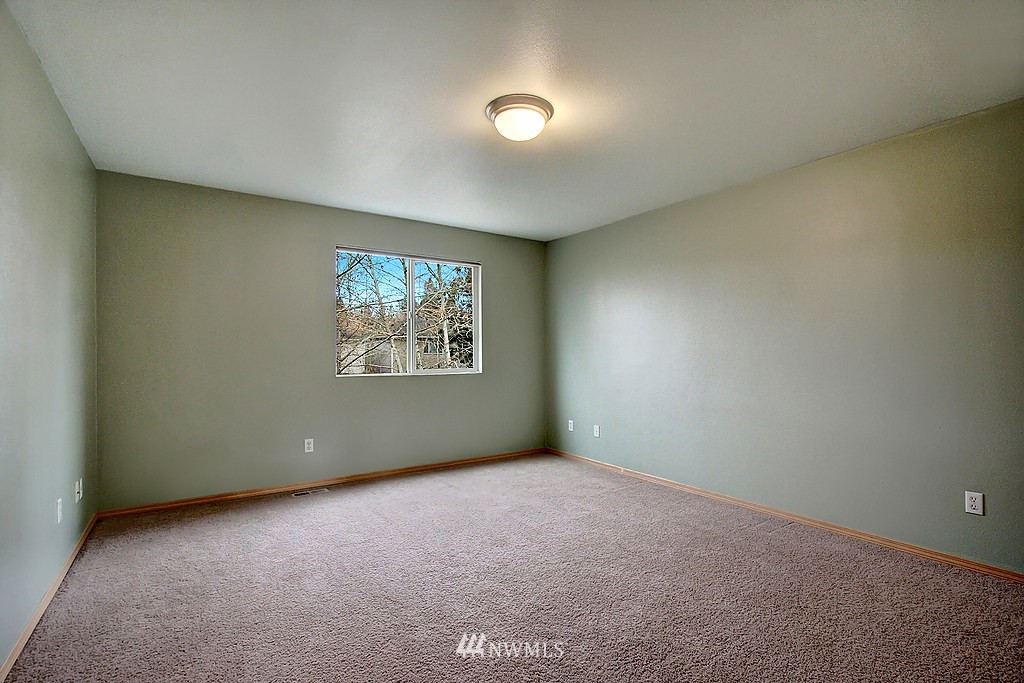 2327 194th Street Southeast Bothell, WA 98012 - Photo 15 of 18 Gallery Image 15