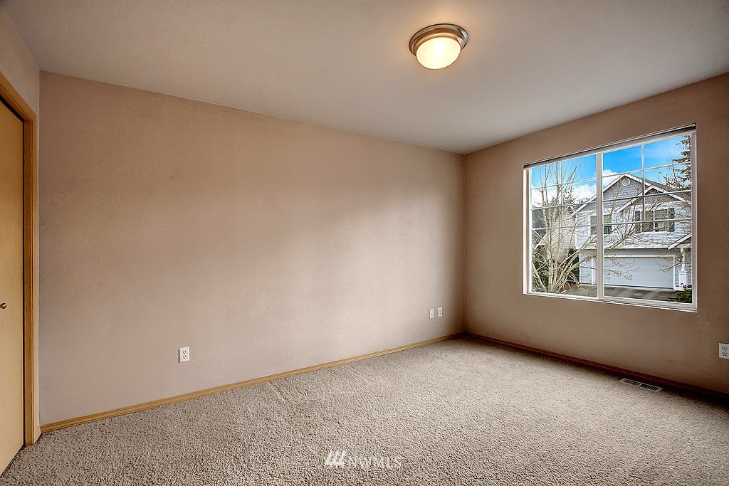 2327 194th Street Southeast Bothell, WA 98012 - Photo 16 of 18 Gallery Image 16