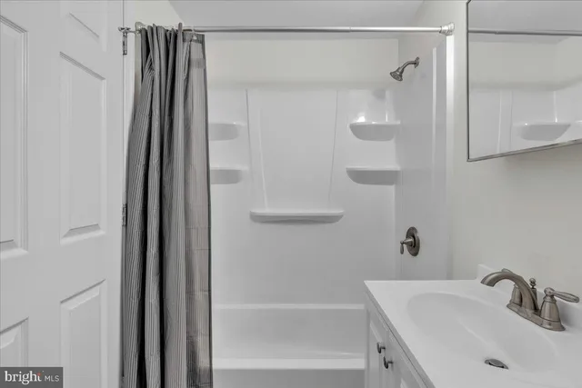 $2,000 | 2331 Mt Hebron Drive, Ellicott City, MD 21042