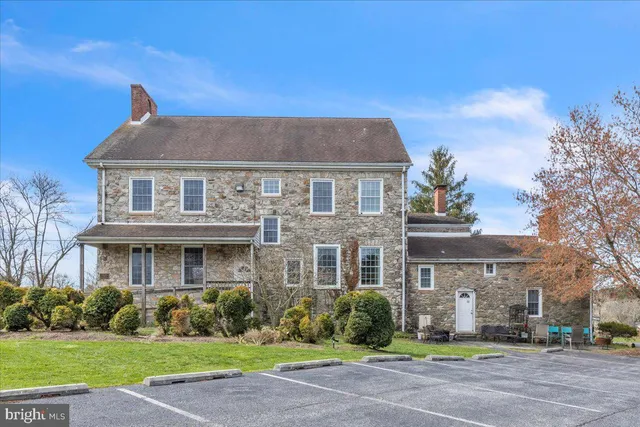 $2,000 | 2331 Mt Hebron Drive, Ellicott City, MD 21042