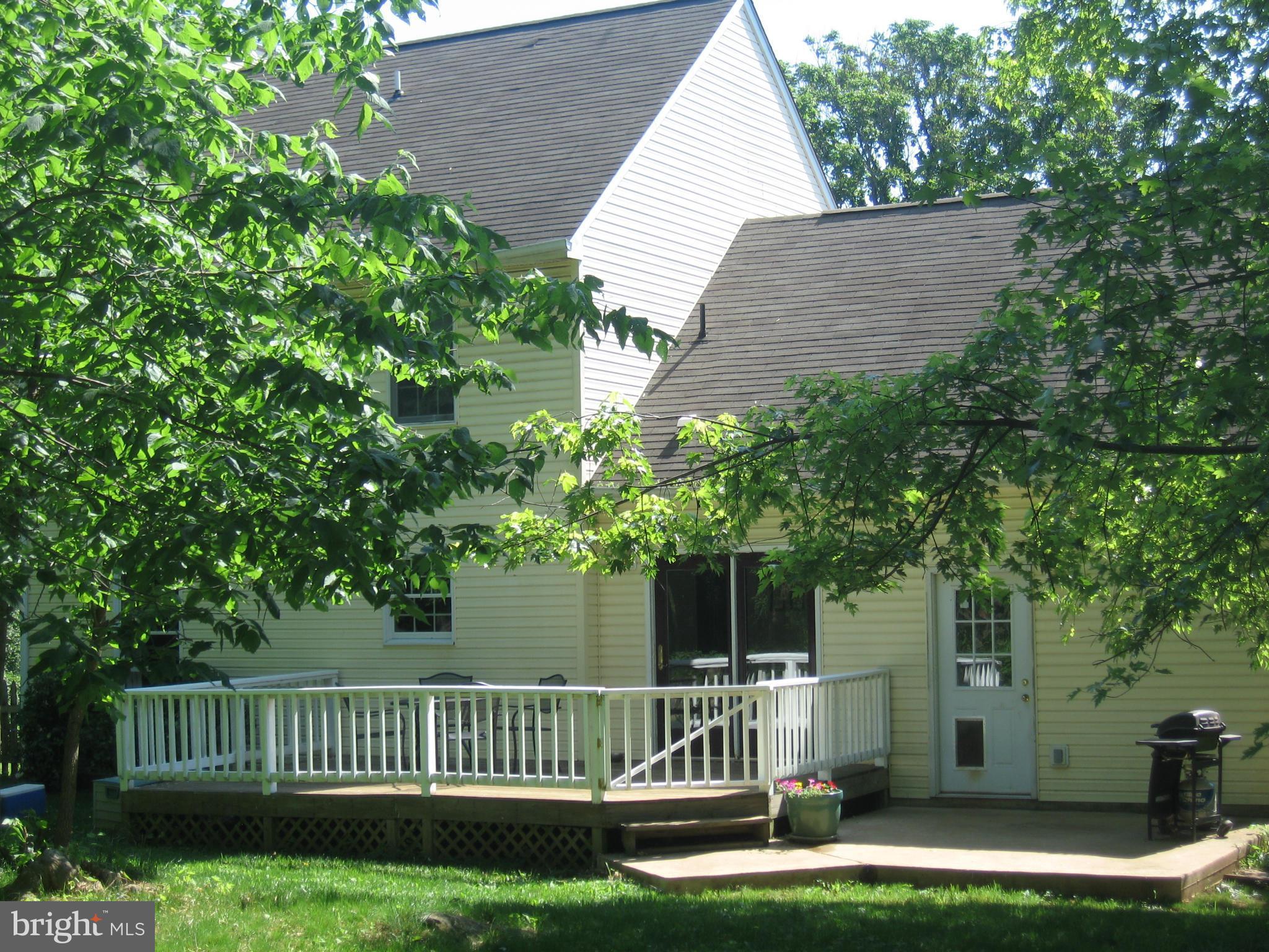 109 Co Rte 12/1 Shepherdstown, WV 25443 - Photo 3 of 16 Exterior (Rear)