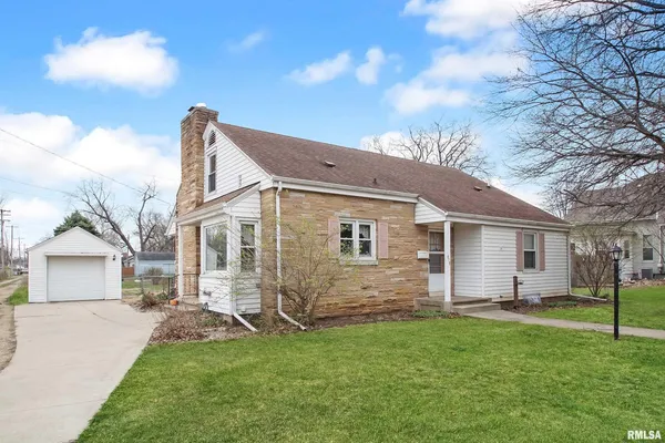 $159,900 | 818 West Truitt Avenue, Chillicothe, IL 61523