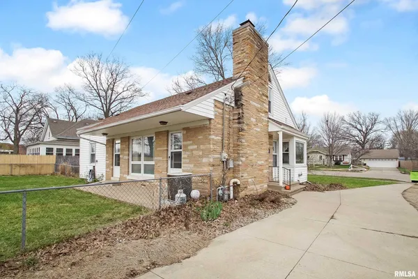 $159,900 | 818 West Truitt Avenue, Chillicothe, IL 61523