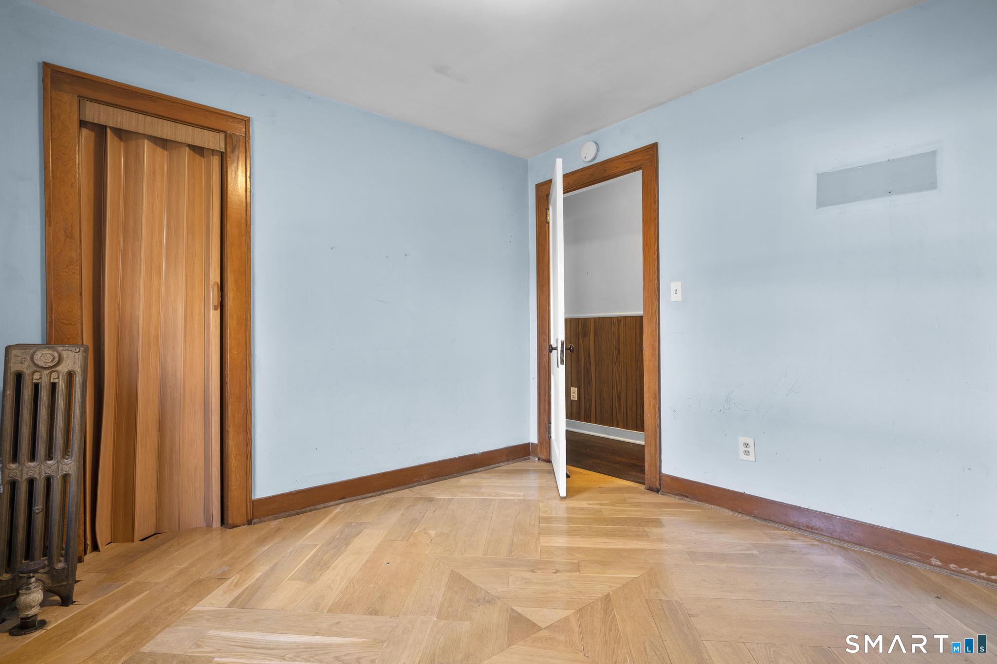 243 Grove Street Meriden, CT 06451 - Photo 19 of 31