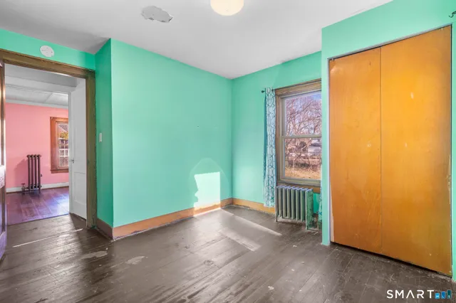 $239,000 | 243 Grove Street, Meriden, CT 06451