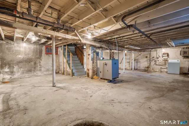 $239,000 | 243 Grove Street, Meriden, CT 06451