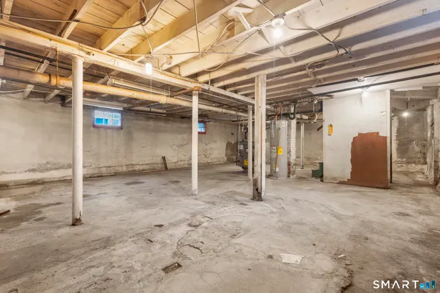 $239,000 | 243 Grove Street, Meriden, CT 06451