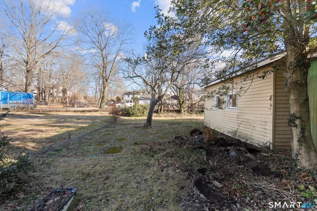 $239,000 | 243 Grove Street, Meriden, CT 06451