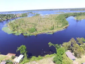 $250,000 | 9523 Indian Bluff Resort Lane, Youngstown, FL 32466