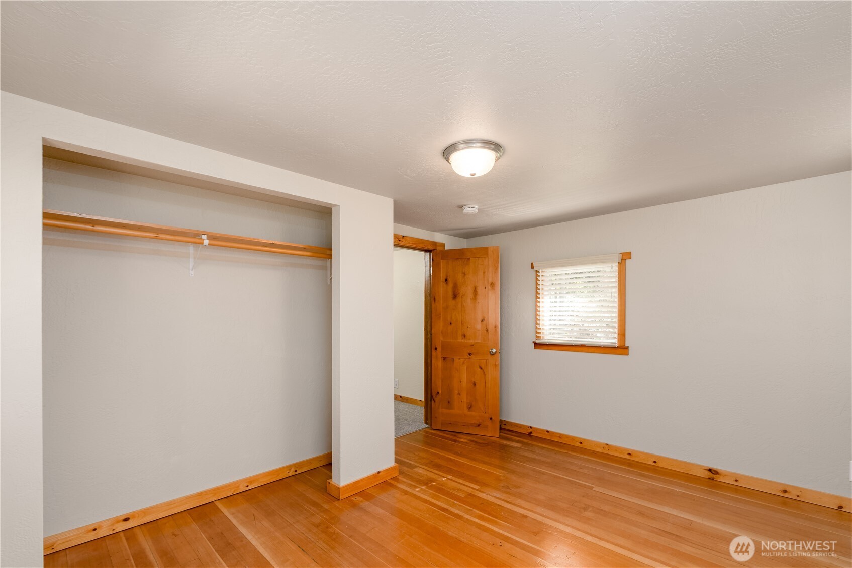 903 South Valley Street Port Angeles, WA 98362 - Photo 22 of 40