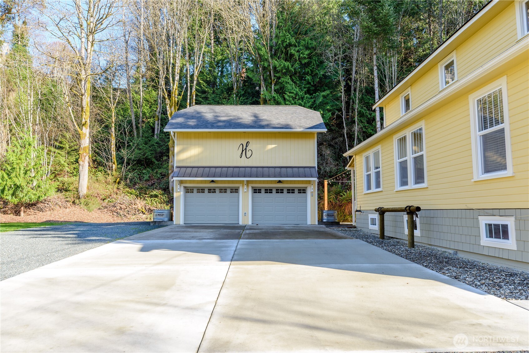 903 South Valley Street Port Angeles, WA 98362 - Photo 5 of 40