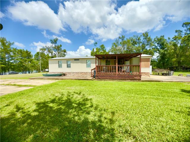 450 Woolen Lake Road Columbia, LA 71418 - Photo 13 of 23