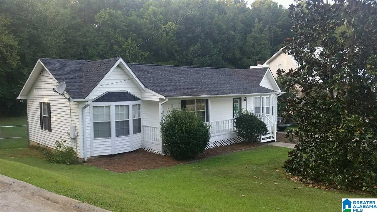 180 Lisa Lane Springville, AL 35146 - Photo 3 of 19