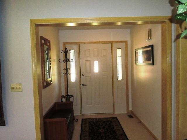 233 Charing Cross Road Indianapolis, IN 46217 - Photo 2 of 24 Gallery Image 2