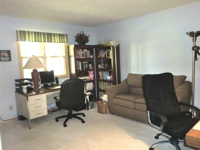 233 Charing Cross Road Indianapolis, IN 46217 - Photo 18 of 24 Gallery Image 18