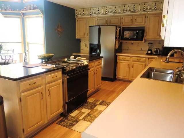 233 Charing Cross Road Indianapolis, IN 46217 - Photo 8 of 24 Gallery Image 8