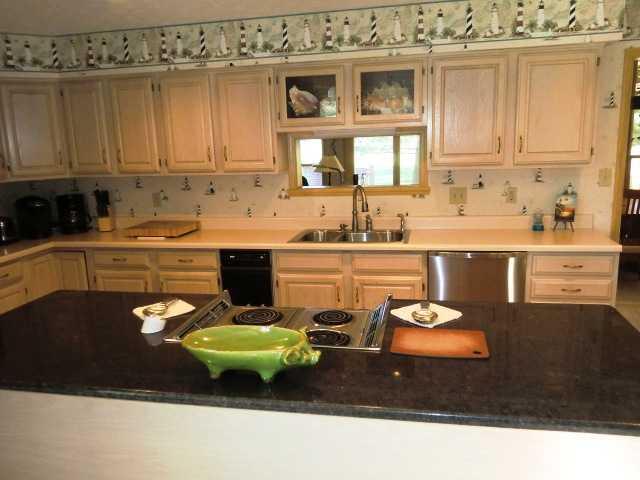 233 Charing Cross Road Indianapolis, IN 46217 - Photo 9 of 24 Gallery Image 9