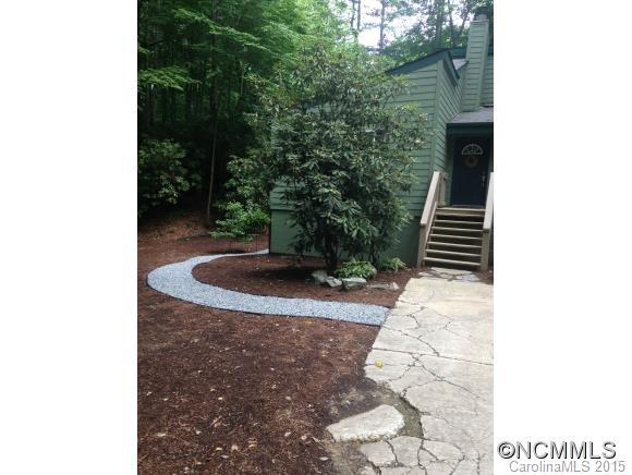 8 Laurel Ridge Road Pisgah Forest, NC 28768 - Photo 3 of 19 Gallery Image 3