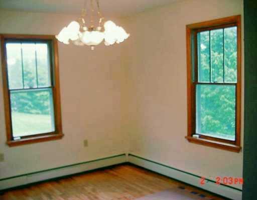 317 Ewing Road Carnegie, PA 15106 - Photo 4 of 8 Dining Room.