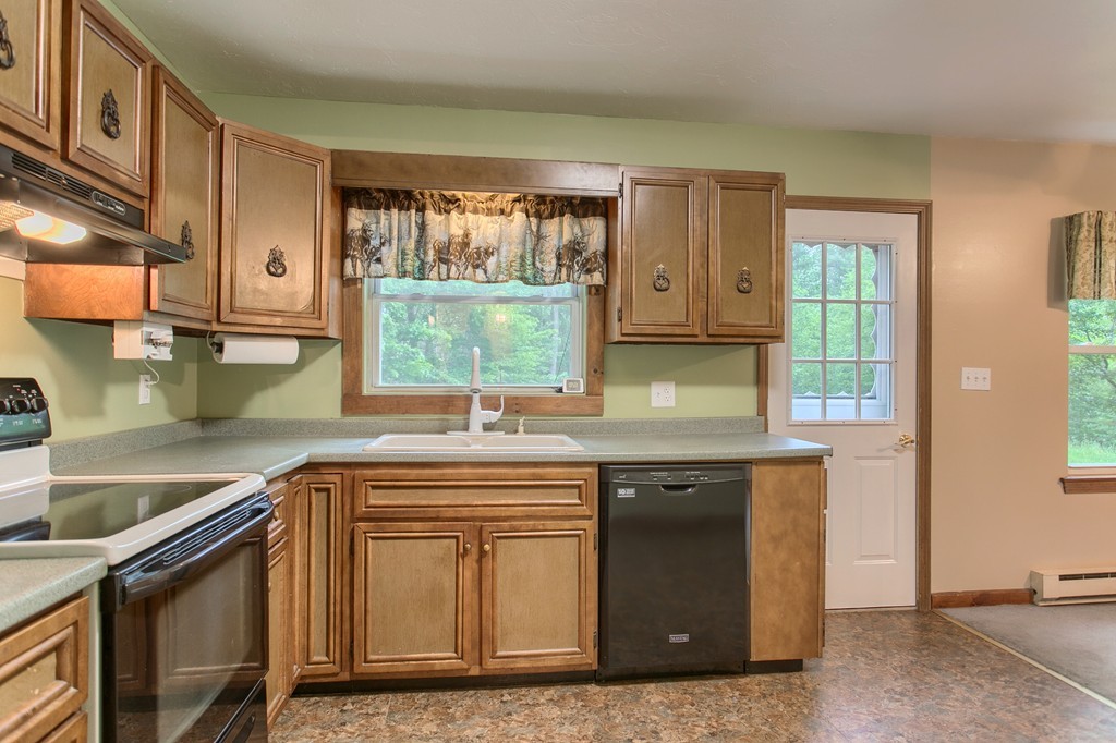 89 State Road West Westminster, MA 01473 - Photo 19 of 29 Gallery Image 19