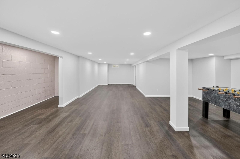 3 Fulper Place Clinton, NJ 08809 - Photo 16 of 22