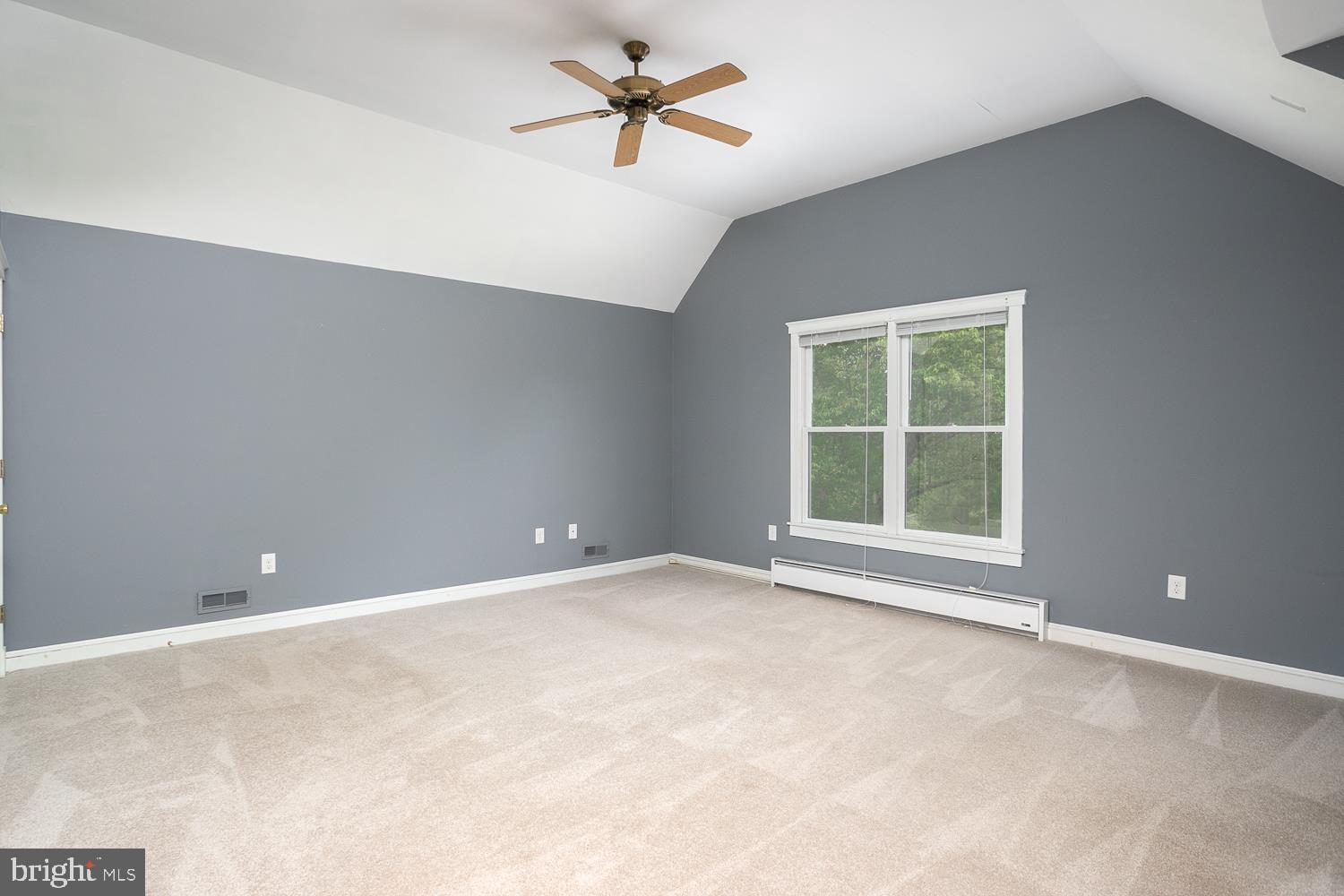 215 Yorkshire Terrace Wrightstown, NJ 08562 - Photo 28 of 43 an empty room with a window and a fan