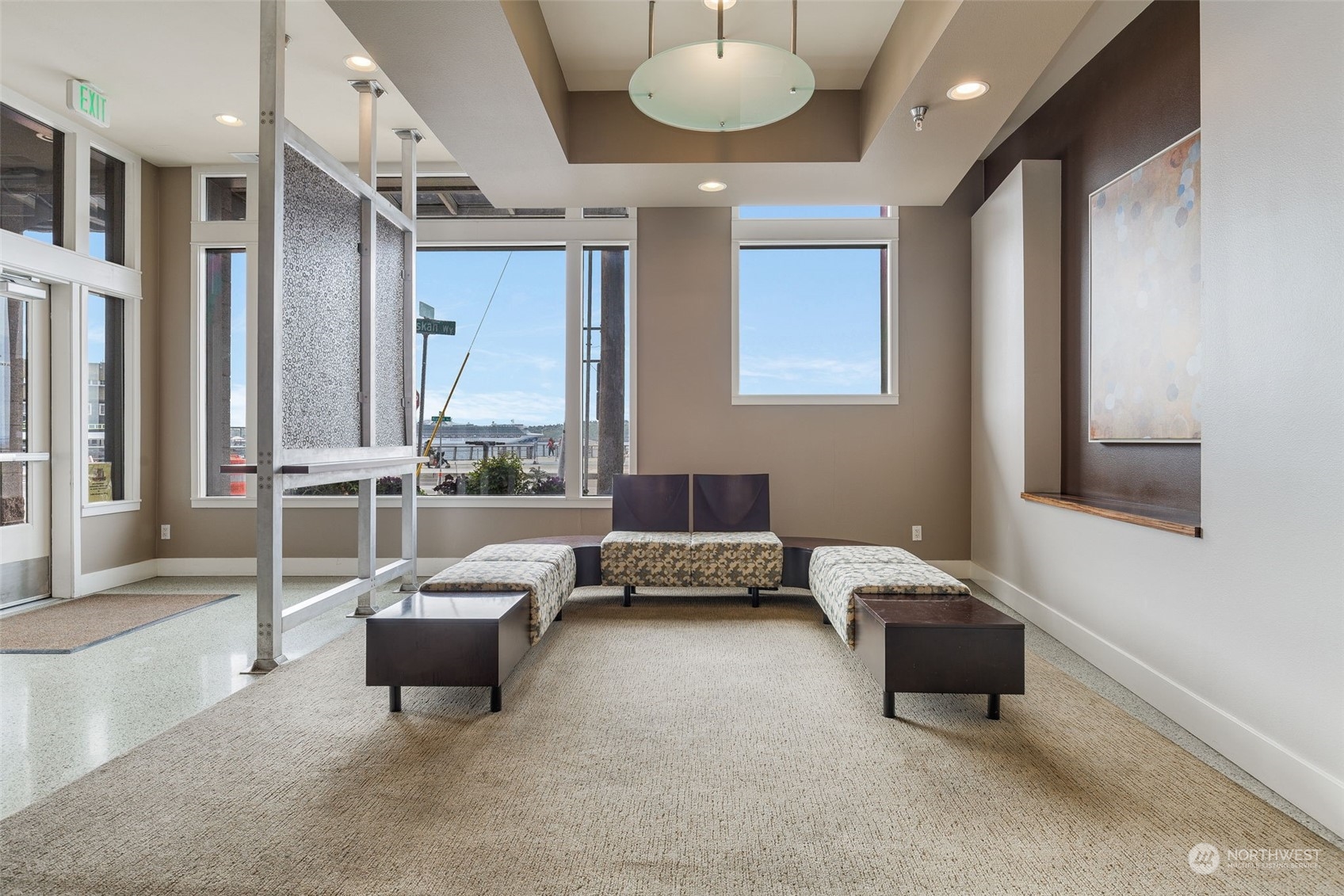 1900 Alaskan Way, Unit 511 Seattle, WA 98101 - Photo 33 of 37 Gallery Image 33
