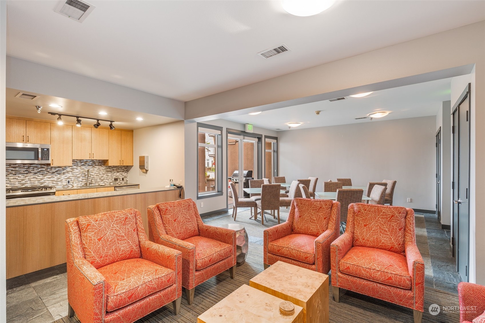 1900 Alaskan Way, Unit 511 Seattle, WA 98101 - Photo 35 of 37 Gallery Image 35