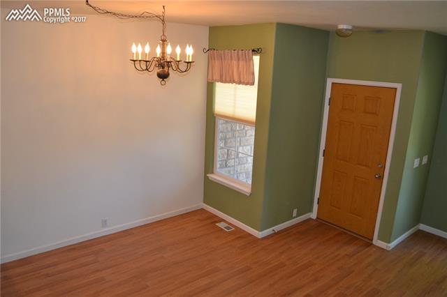 4044 Diamond Ridge View Colorado Springs, CO 80918 - Photo 6 of 23