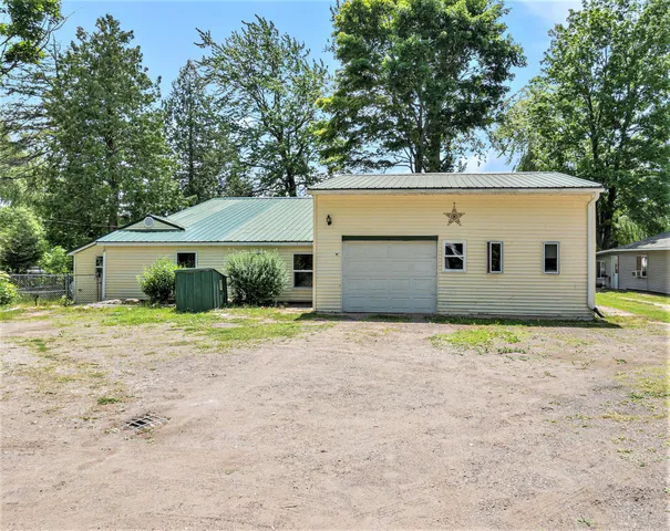 $295,000 | 8828 Elm, Fremont, MI 49412