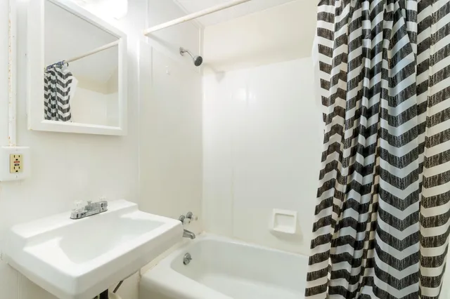 $119,900 | 1217 1st Street, Jackson, MI 49203